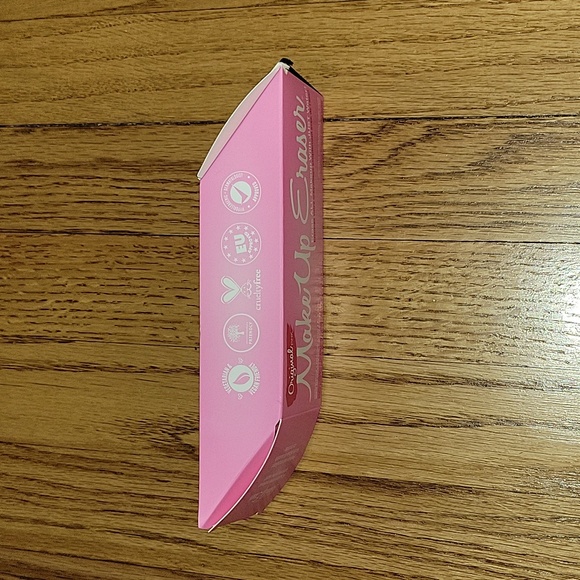 The Original Makeup Eraser - PRO Classic - Picture 5 of 6